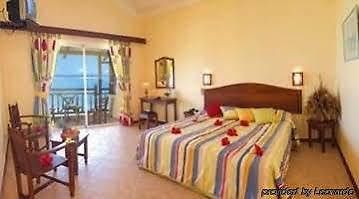 Blue Lagoon Beach Hotel Mauritius Exterior foto